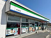 【コンビニエンスストア】ファミリーマート米子淀江店まで450ｍ