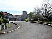 【小学校】伊万里市立立花小学校まで750ｍ