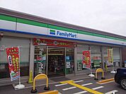 【コンビニエンスストア】ファミリーマート　武佐北店まで650ｍ