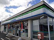 【コンビニエンスストア】ファミリーマートまで900ｍ