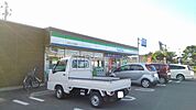 【コンビニエンスストア】ファミリーマートまで1700ｍ