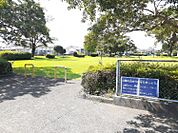 【公園】下鶴児童公園まで1000ｍ