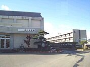 【中学校】大崎市立古川中学校まで350ｍ