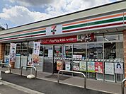 【コンビニエンスストア】セブンイレブン岩井中根店まで1090ｍ