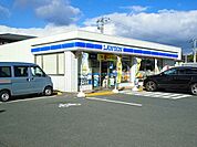 【コンビニエンスストア】ローソン井原駅前店まで500ｍ