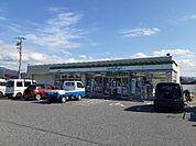 【コンビニエンスストア】ファミリーマート彦根高宮町店様まで1130ｍ