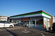 【コンビニエンスストア】ファミリーマートまで850ｍ