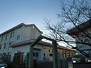 【小学校】桑名市立城東小学校まで700ｍ