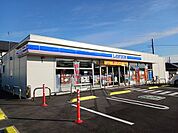 【コンビニエンスストア】ローソン富士宮淀川町店まで110ｍ