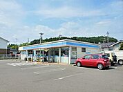 【コンビニエンスストア】ローソン白石鷹巣東店まで850ｍ