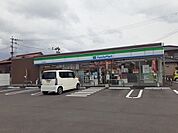 【コンビニエンスストア】ファミリーマート　基山小倉店まで220ｍ