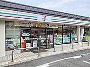 【コンビニエンスストア】セブン-イレブン 京都梅津店まで200ｍ