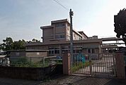 【小学校】尾上小学校まで1200ｍ