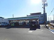【コンビニエンスストア】ファミリーマート　松本岡田店まで1600ｍ