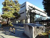 【図書館】長野市立長野図書館まで1500ｍ