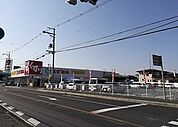 【ドラッグストア】スギ薬局 田原本店まで670ｍ