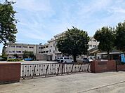 【小学校】前橋市立山王小学校まで700ｍ