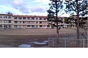 【小学校】福島市立渡利小学校まで1700ｍ