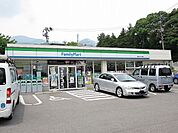 【コンビニエンスストア】ファミリーマート 別府ＩＣ前店まで850ｍ
