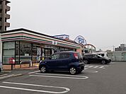 【コンビニエンスストア】セブンイレブン本荘町店まで40ｍ