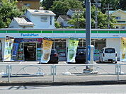 【コンビニエンスストア】ファミリーマート須賀川茶畑店まで600ｍ