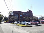 【市役所・区役所】綾町役場まで300ｍ