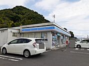 【コンビニエンスストア】ローソン国分山下町店まで600ｍ