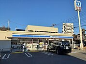 【コンビニエンスストア】ローソン宇都宮天神二丁目店まで38ｍ