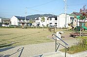 【公園】本町公園まで400ｍ