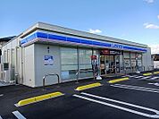 【コンビニエンスストア】ローソン藍住町住吉店様まで1000ｍ