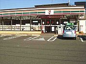 【コンビニエンスストア】セブンイレブン竹鼻町蜂尻店まで550ｍ