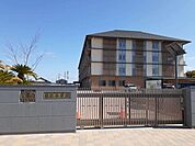 【小学校】総社市立総社小学校まで1050ｍ