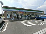 【コンビニエンスストア】ファミリーマート安八輪之内町店まで1400ｍ