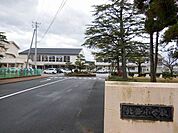 【小学校】北栄町立北条小学校まで260ｍ