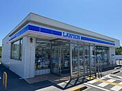 【コンビニエンスストア】ローソン境港三軒屋店まで650ｍ