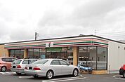 【コンビニエンスストア】セブンイレブン 富里葉山店まで550ｍ