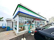 【コンビニエンスストア】ファミリーマート春日川東店さんまで250ｍ