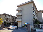 【小学校】幕山小学校まで250ｍ