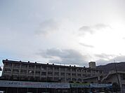 【高校】府中東高等学校まで600ｍ
