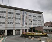 【市役所・区役所】伊勢崎市役所まで450ｍ