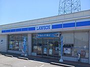 【コンビニエンスストア】ローソン立山利田店まで550ｍ