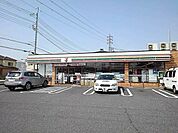 【コンビニエンスストア】セブンイレブン草加手代町店まで550ｍ
