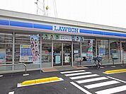 【コンビニエンスストア】ローソン草加瀬崎5丁目店まで550ｍ