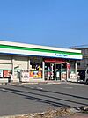 【コンビニエンスストア】ファミリーマート東青梅4丁目店まで190ｍ