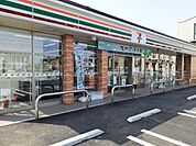 【コンビニエンスストア】セブンイレブン上佐野町店まで950ｍ