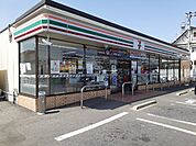 【コンビニエンスストア】セブンイレブン下中居町西店まで500ｍ