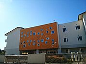【小学校】市立新町第一小学校まで450ｍ