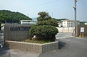 【小学校】廿日市市立宮内小学校まで350ｍ
