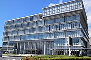 【市役所・区役所】岩国市役所まで500ｍ