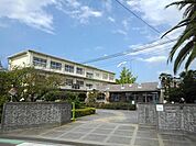 【小学校】坂出市立林田小学校まで1000ｍ
